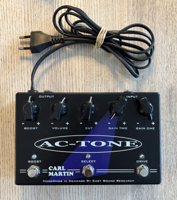 Carl Martin AC-Tone - begagnad i gruppen Stränginstrument / Effekter / Effektpedaler gitarr hos Musikanten i Umeå AB (BIN700657)