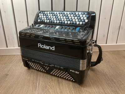 Roland FR-3XB-BK V-Accordion - Begagnad