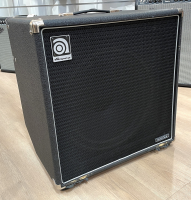 Ampeg BA115SP - begagnad i gruppen Strnginstrument / Frstrkare / Elbas hos Musikanten i Ume AB (M700312)