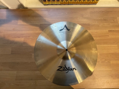 Zildjian A 19 Crash - Begagnad i gruppen Fynd & begagnat / Fynd & begagnat hos Musikanten i Ume AB (M900335)